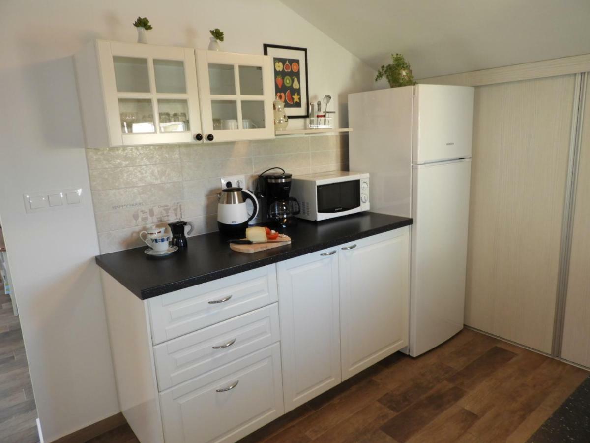 Apartment Thea Pula Eksteriør billede