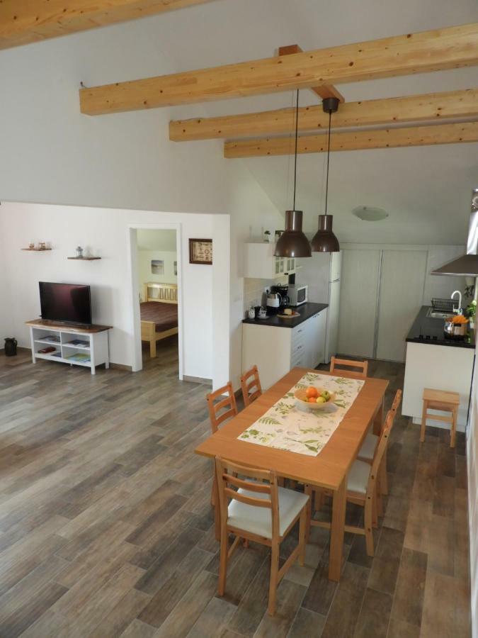 Apartment Thea Pula Eksteriør billede